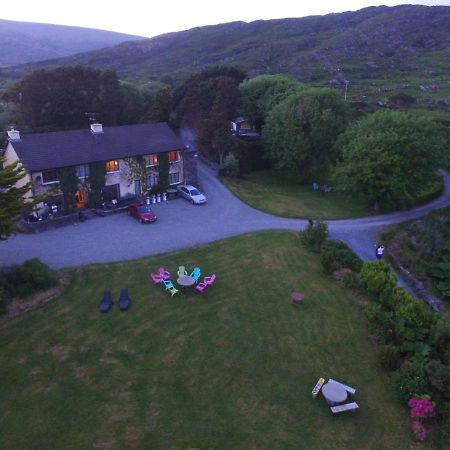 The Olde Forge B & B 카헤르다니엘 외부 사진